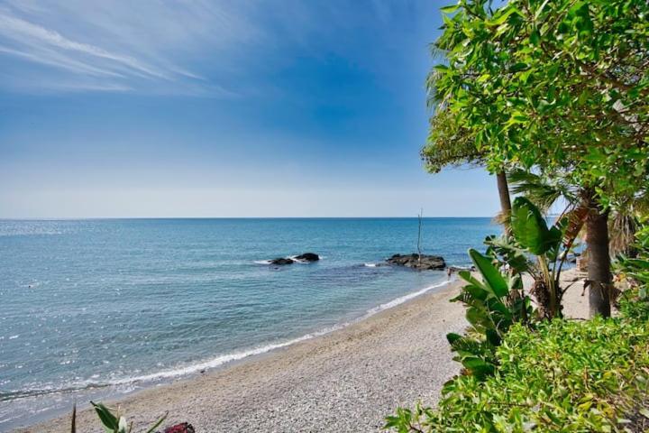 Sea Blue Apartment - Frente Al Mar Benalmádena Buitenkant foto