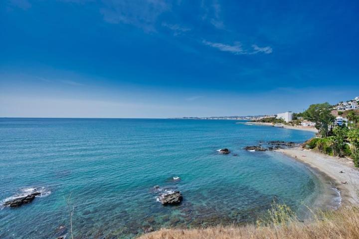Sea Blue Apartment - Frente Al Mar Benalmádena Buitenkant foto